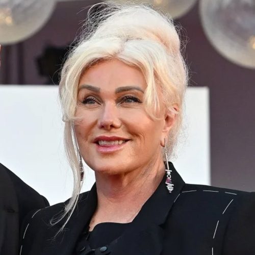 Headshot of Deborra Lee Furness